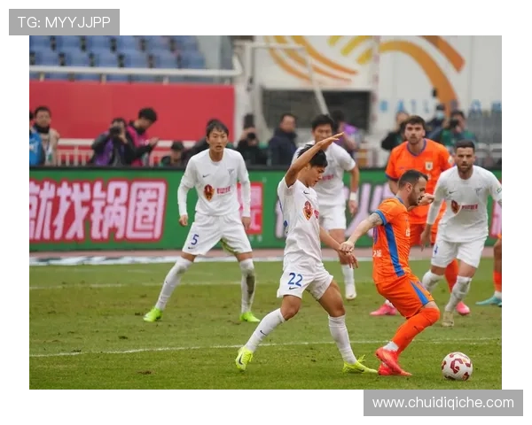 中超射手榜竞争激烈莱昂纳多紧追瓦科仅差一球两人均未罚点球